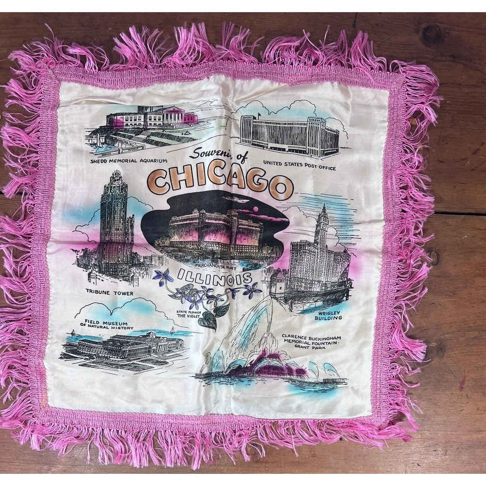 Vintage Silk Souvenir Pillow Cover Chicago, IL Pink Fringe  (4008)